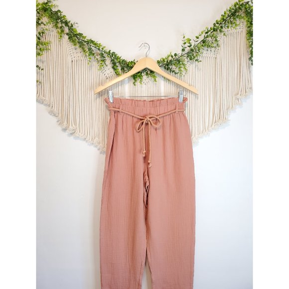 Pink Lily Gauze Straight Pants - Picture 4 of 8